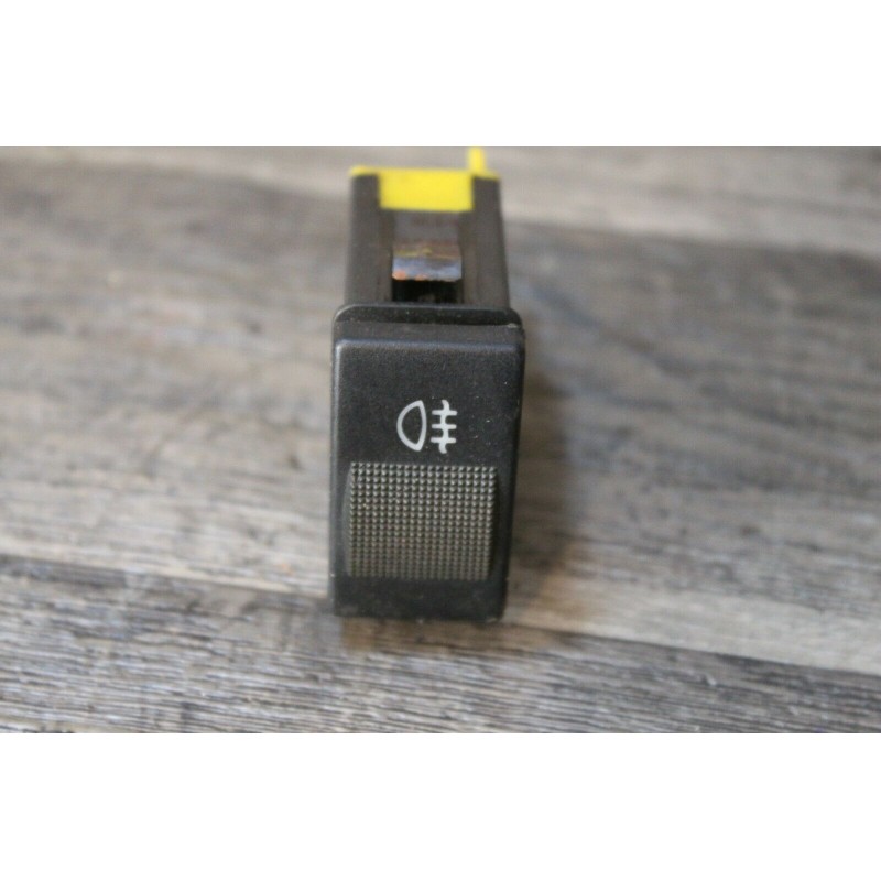 bouton antibrouillard AUDI 4D0941563 bouton antibrouillard AUDI 4D0941563
