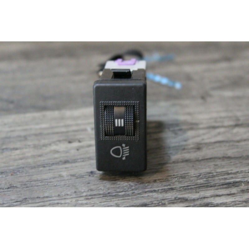 Bouton Reglage Hauteur de Phare AUDI A4 2000 8D0941301