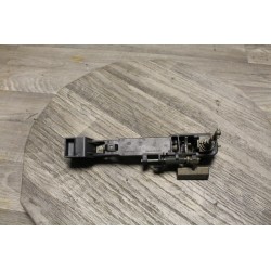 SUPPORT POIGNEE PORTE GAUCHE RENAULT velsatis 8200004746