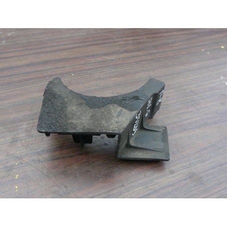 PLASTIC DIVERS AUDI A8 V8 3.3 TDI 2001 4D0805413