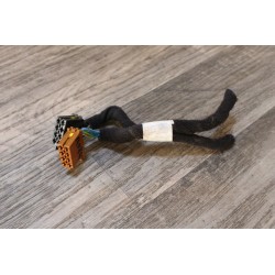 PRISE AUTORADIO UNIVERSEL