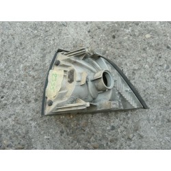 clignotant avant droit blanc BMW M3 ANNEE 1993