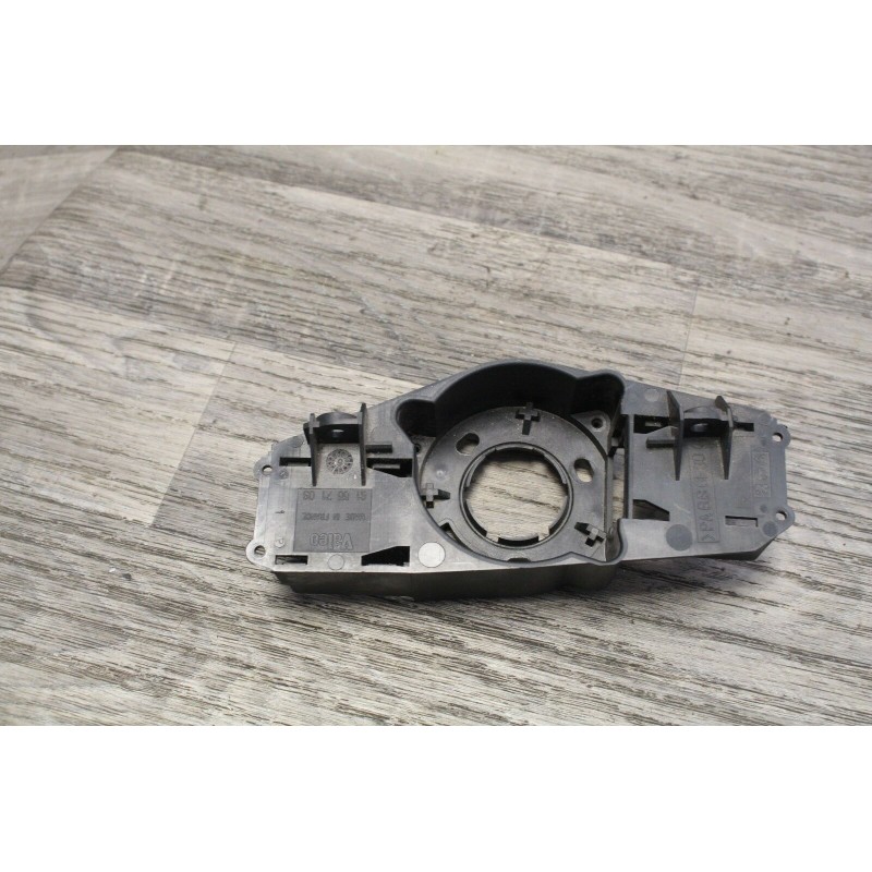 SUPPORT COMMODO COLONNE DIRECTION CITROEN AX 61557103