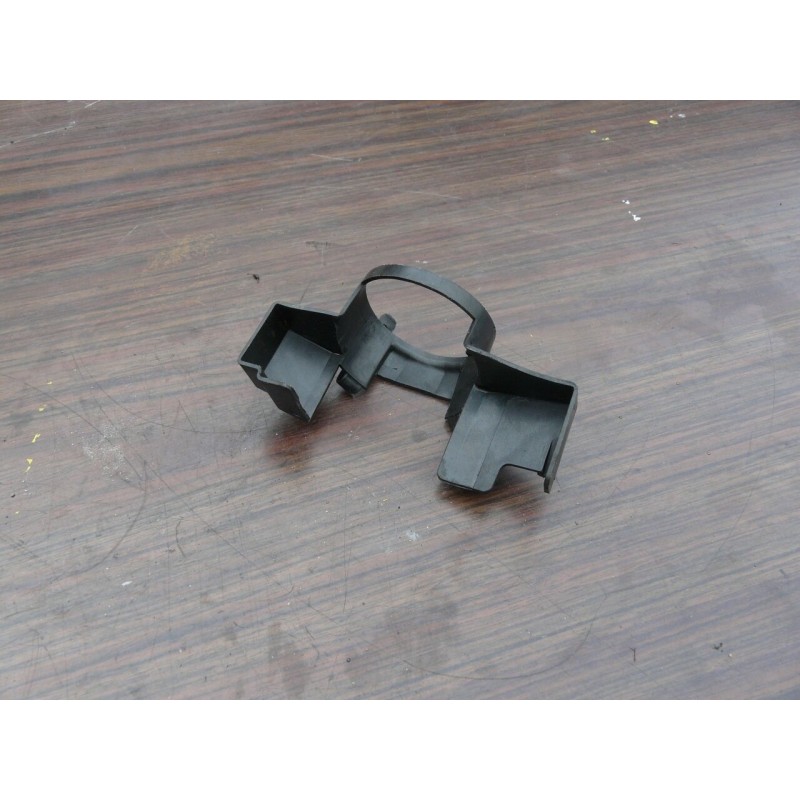 CACHE PLASTIC COLONNE DIRECTION AUDI A8 3.3 TDI 2001 4B0905875