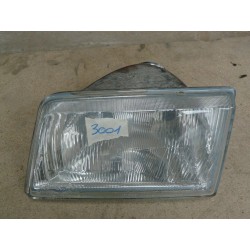 optique avant gauche