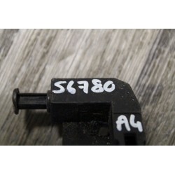 contacteur frein a main AUDI A4 2.5 V6 TDI 150CV 2000 1H0947561