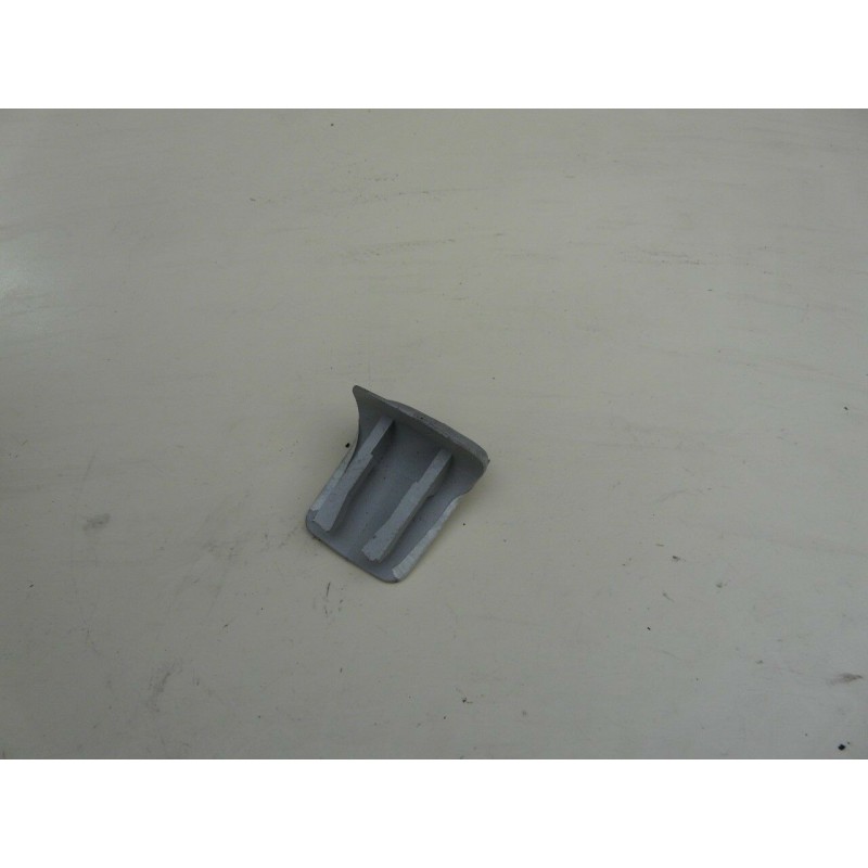 CLIPS PLASTIC FIXATION CINTRE POIGNEE PASSAT V6 TDI 2000