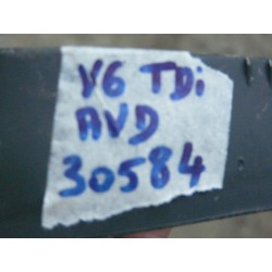 CACHE PLASTIC POIGNEE AVANT DROIT AUDI A4 V6 2.5 TDI break 2000 8D0867196