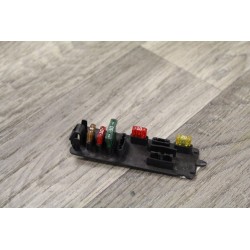 fusible avec support  CITROEN C5 2.0 HDI 110