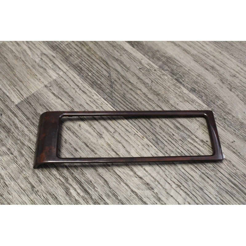 Cache Central Ronce de Noyer AUDI A4 BREAK 4B0862383A