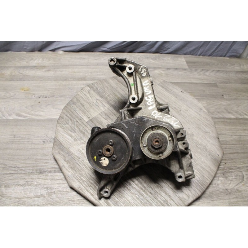 POMPE DE DIRECTION ASSISTEE RENAULT LAGUNA 1