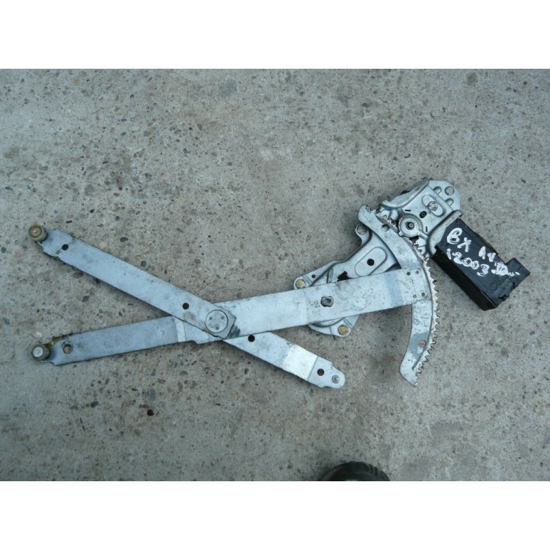 LEVE VITRE ARRIERE DROIT ELECTRIQUE CITOREN BX 1900 DIESEL ANNEE 1989