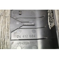 cache plastic siege couvercle OPEL CORSA C 2001 24412684