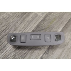 eclairage plafonnier interieur AUDI A4  2000 8D0947111