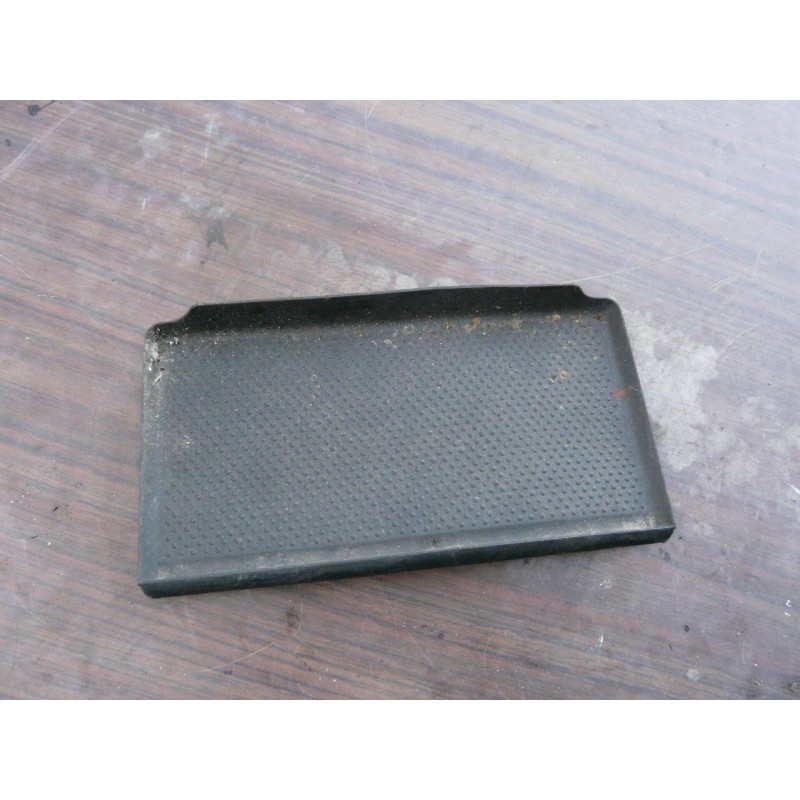 TAPIS DE VIDE POCHE volkswagen passat v6 tdi 2000 3B0858169