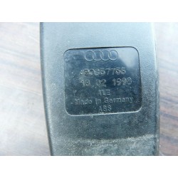 GACHE PEDONCULE CEINTURE AVANT DROIT volkswagen passat v6 tdi 2000  4B0857756