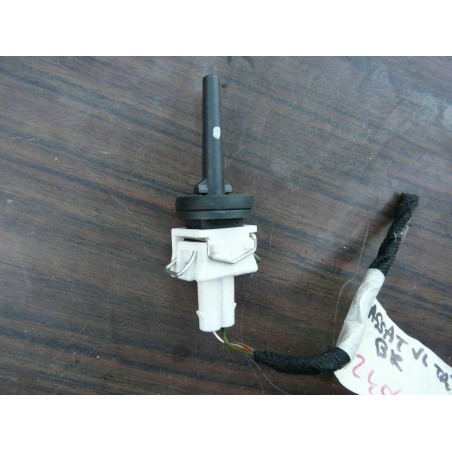 capteur sonde thermocontact ventilateur volkswagen passat v6 tdi 2000 4A0820539