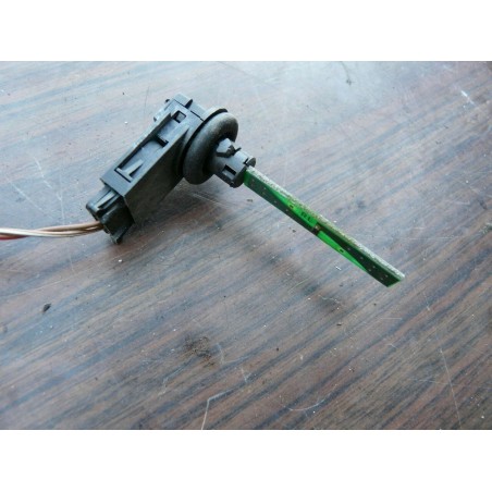 capteur sonde temperature climatisation volkswagen passat v6 tdi 2000 4B0820539