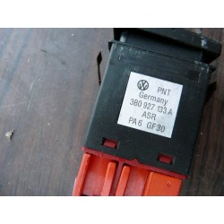 bouton commande asr volskwagen PASSAT 2000 3B0927133   a verifier