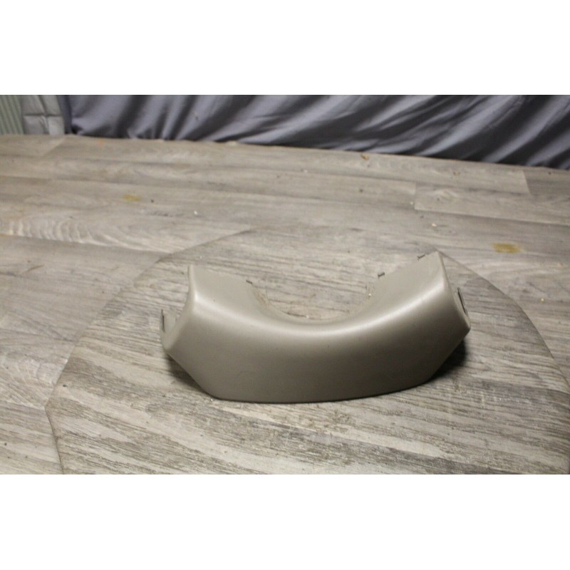 cache plastic dessus colonne direction RENAULT SCENIC 2 cache plastic dessus colonne direction RENAULT SCENIC 2