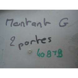 plastic habillage montant porte gauche RENAULT SCENIC 2 2005 82200084326