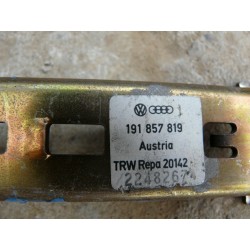 fixation patte reglage hauteur ceinture avant VOLKSWAGEN GOLF II