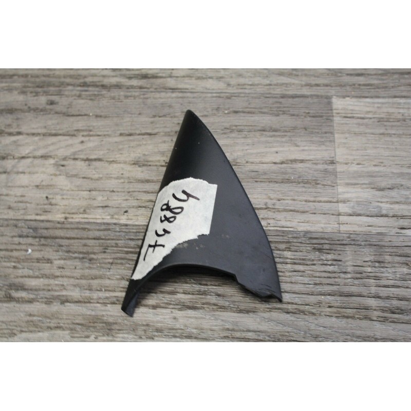 Plastic Porte Avant Gauche AUDI A4 2.5 V6 TDI 150CV 2000 8D0857505 Plastic Porte Avant Gauche AUDI A4 2.5 V6 TDI 150CV 2000 8D0857505
