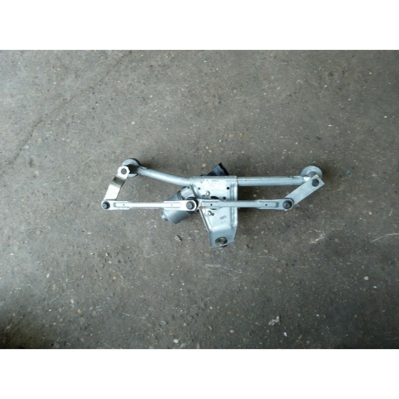 TRINGLERIE D ESSUI GLACE peugeot 206 cc 2004 1600 16V 23000 km REF 0390241523