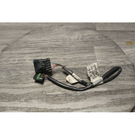 prise electrique divers OPEL VECTRA 2.0 16V CDX BREAK 98