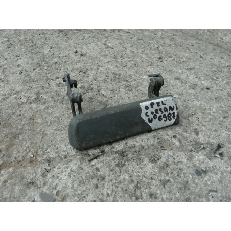 POIGNEE PORTE EXTERIEUR AVANT DROIT OPEL CORSA A 1.5 DIESEL 1989