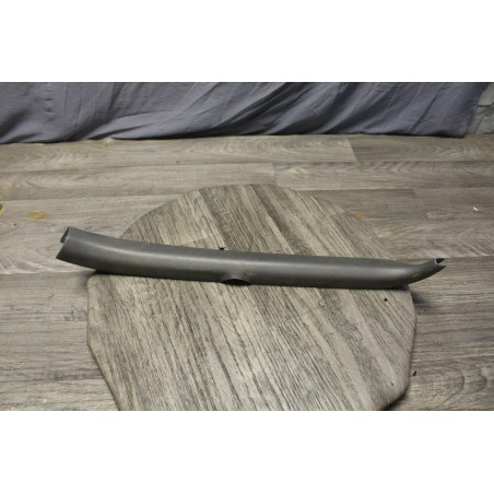 PLASTIC HABILLAGE INTERIEUR LATERAL DROIT HONDA CIVIC 84435-ST3-E