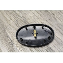 cache centrale plastic volant RENAULT