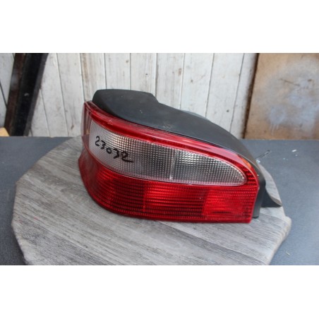 feu arriere gauche citroen saxo phase 2