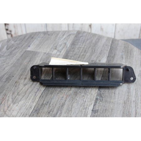 plastic support bouton citroen saxo 9641666180