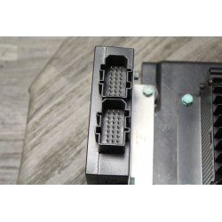 boitier assistance aide stationnement radar  de recul AUDI A8 S8 4D0919283