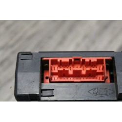 calculateur ecu moteur RENAULT 25 R25 7700784711