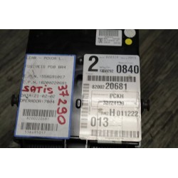 boite a fusible RENAULT VELSATIS 2.2 DCI 115 ANNEE 2003 8200220681