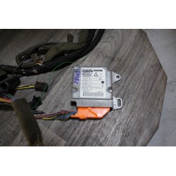 boitier calculateur  module commande airbag renault 8200018830b