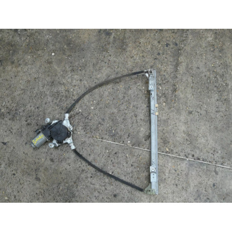 leve vitre electrique avant gauche RENAULT CLIO 1500 DCI ANNEE 2001