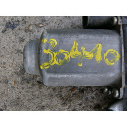 leve vitre electrique avant gauche RENAULT CLIO 1500 DCI ANNEE 2001