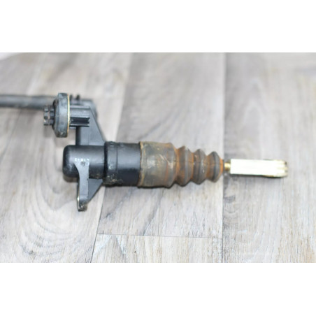 emetteur d embrayage AUDI A6 V6 TDI 8E1721401