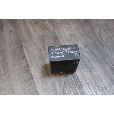 relais origine mercerdes class e w124  0015458005