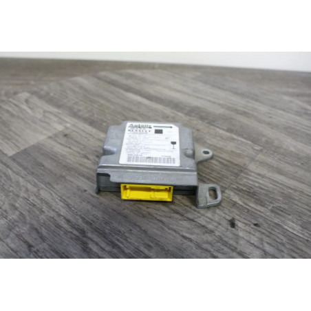 boitier calculateur commande module AIRBAG RENAULT 7700418434 D