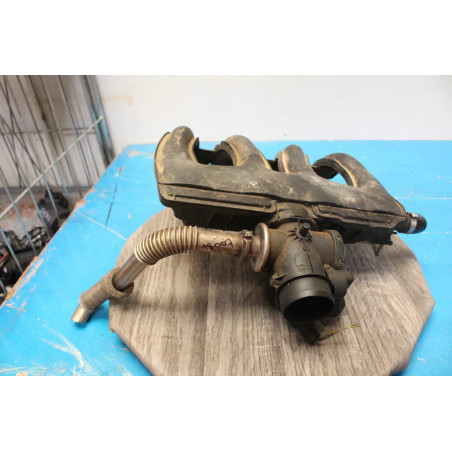 pipe admission plastic  PEUGEOT CITROEN DIESEL avec papillon