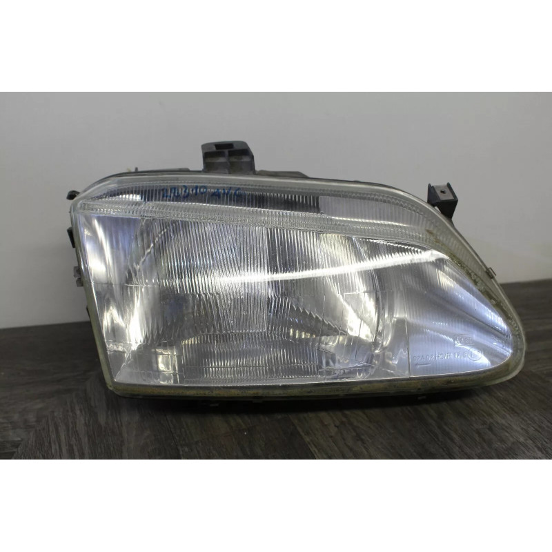 optique phare avant droit RENAULT SCENIC 1 optique phare avant droit RENAULT SCENIC 1
