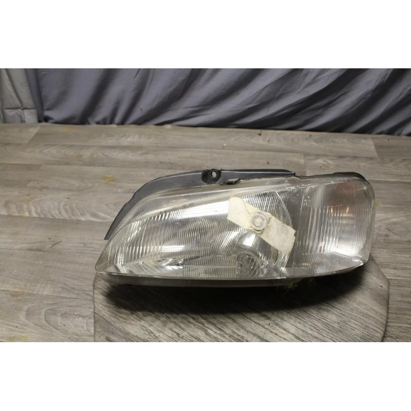 optique avant gauche peugeot 106 p106 88204995 optique avant gauche peugeot 106 p106 88204995