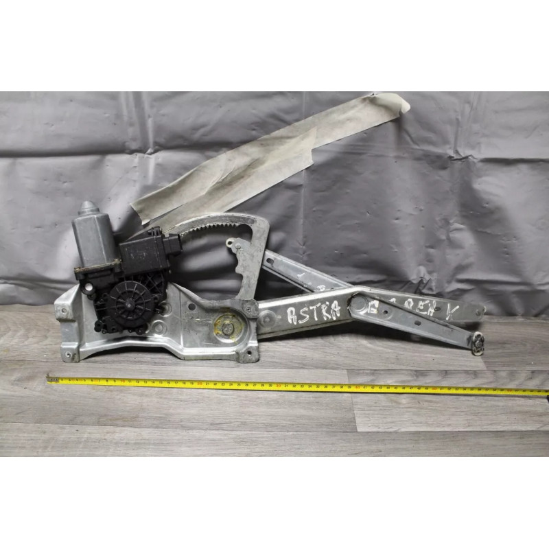 leve vitre electrique avant gauche OPEL ASTRA 4 PORTES 90520207 leve vitre electrique avant gauche OPEL ASTRA 4 PORTES 90520207