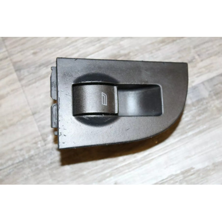 bouton leve vitre arriere gauche  a6 S6 break 2000 4b0959855