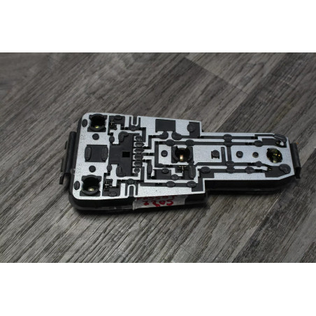 platine de feu arriere gauche VW VOLKSWAGEN PASSAT BREAK 32B 1986 321945257