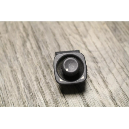 bouton commande reglage retroviseur electrique ford 86AG17B676AA